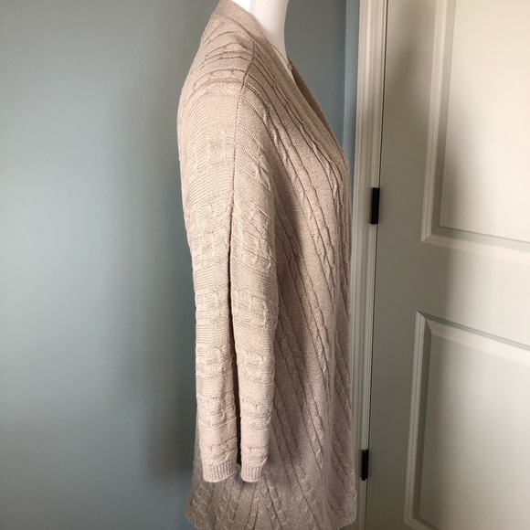 Like New! J. Jill Relaxed Open Front Cable Knit Lightweight Cardigan. Medium - Picture 6 of 9